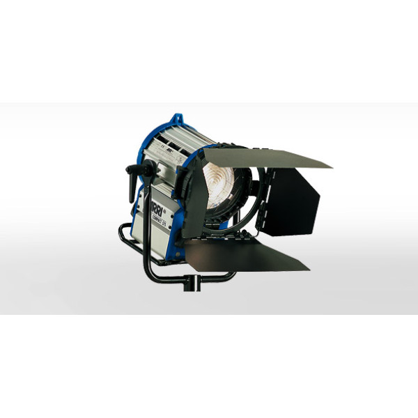 Освітлювальний прилад ARRI Daylight Compact 575W